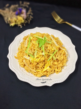Fried Noodles with Cabbage recipe