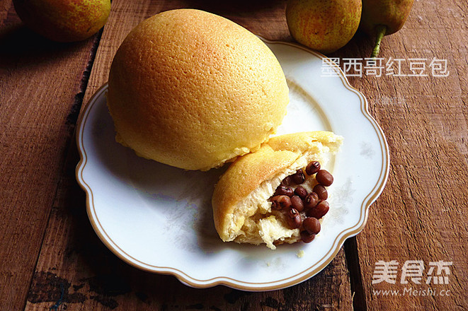 Mexican Red Bean Buns recipe