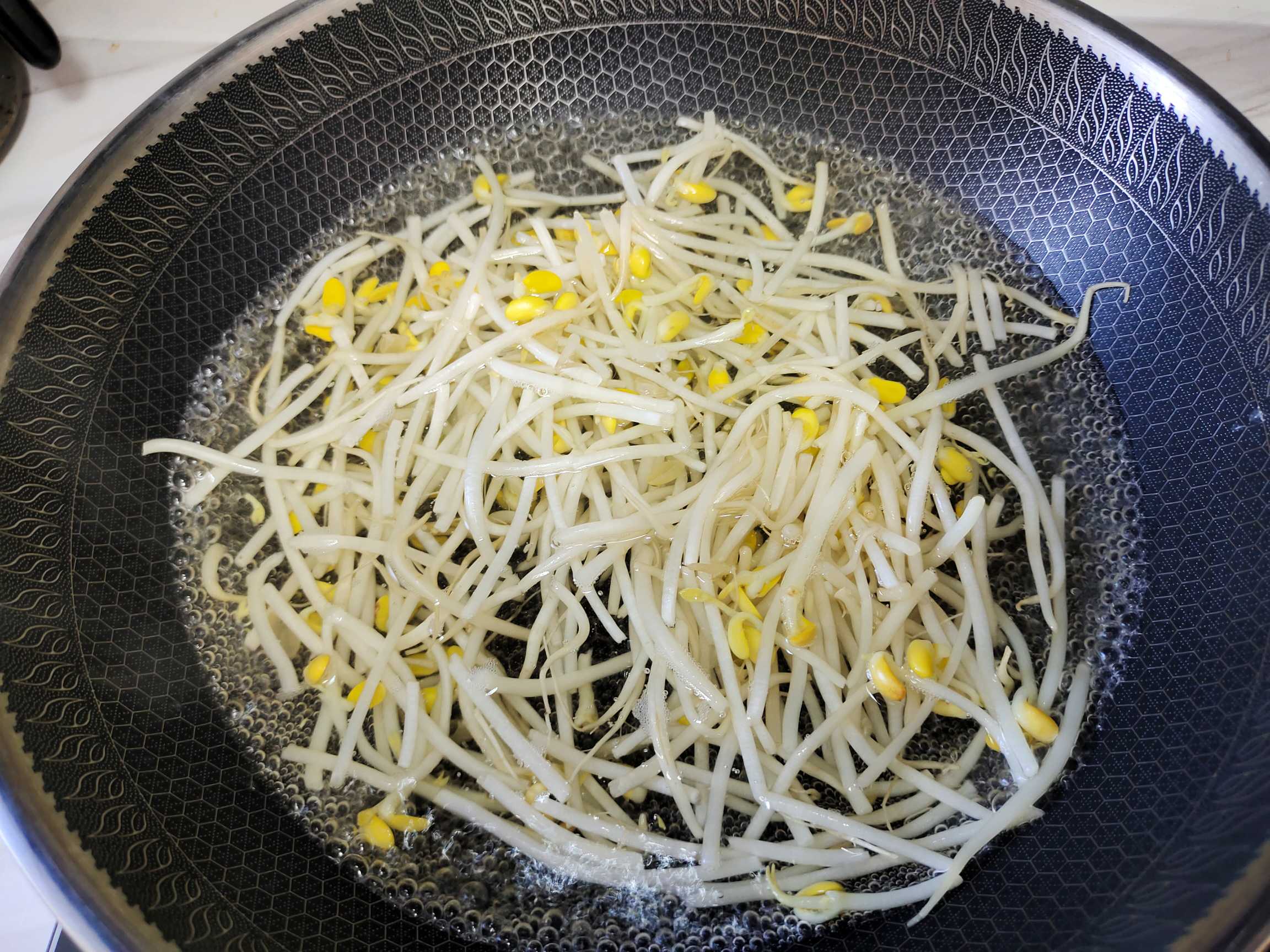 Oily Noodles recipe