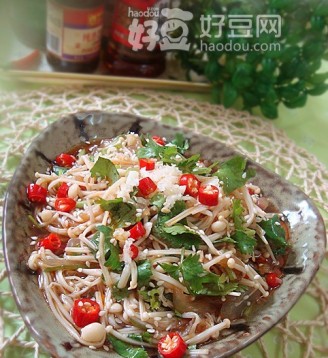 Shredded Enoki Mushroom and Jellyfish recipe