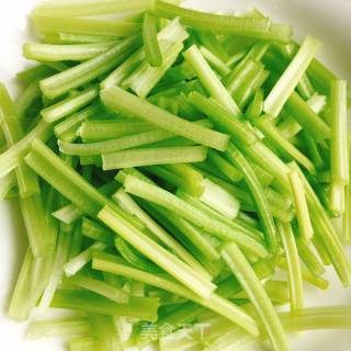 Celery Stir-fried Beef recipe