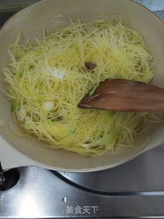 Orange Peel Potato Shreds recipe