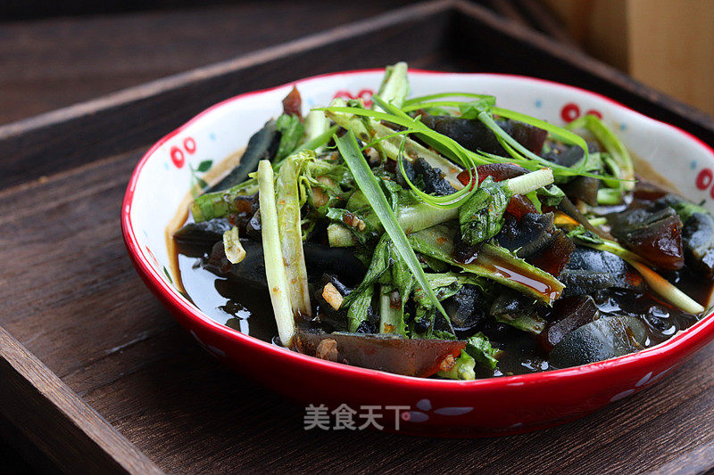 Bitter Chrysanthemum Preserved Egg recipe
