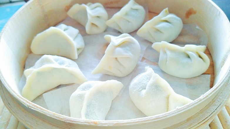 Steamed Dumplings with Leek recipe