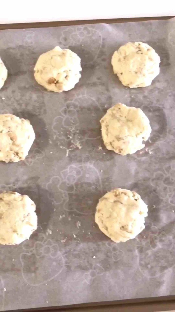 Light Cream Peanut Cookies recipe