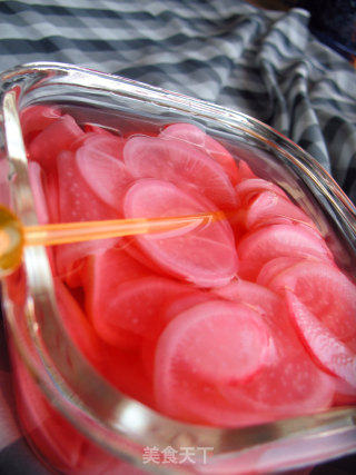 Refreshing Side Dish---sweet and Sour Radish recipe