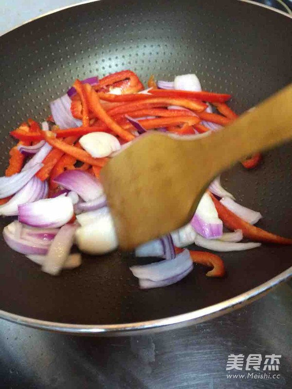 Seafood Spaghetti with White Sauce recipe