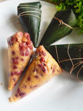 Red Bean Millet Candied Date Zongzi recipe