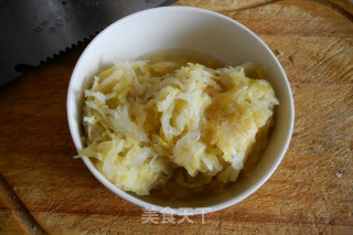 Sauerkraut Stewed Spine recipe