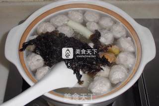 Fish Ball Seaweed Soup recipe