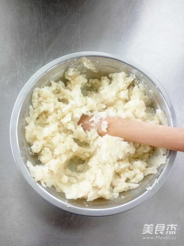 Mashed Potatoes and Bitter Vegetables recipe