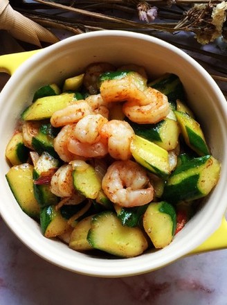 Fried Shrimp with Cucumber