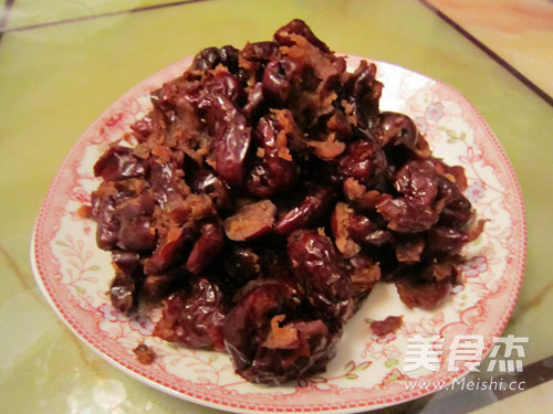 Homemade Date Puree Chrysanthemum Crisp recipe