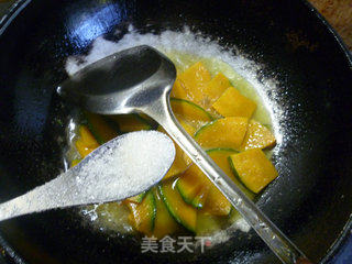 Stir-fried Japanese Pumpkin recipe