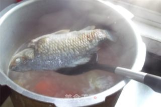 Yam Carrot Crucian Carp Soup Spring Health Soup recipe