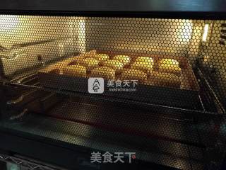 #aca烤明星大赛#pineapple Cake recipe