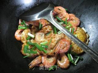 Fried Lotus Leaf Egg with Shrimp recipe