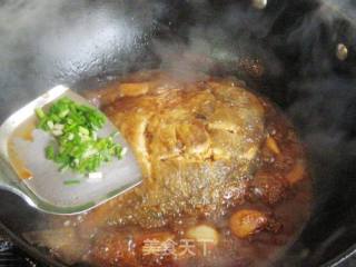 Spicy Garlic Roast Pomfret recipe