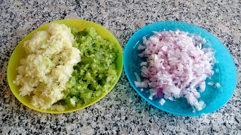 Celery, Cabbage and Meat Buns recipe