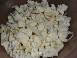 Stir-fried Cauliflower with Green Peppers recipe
