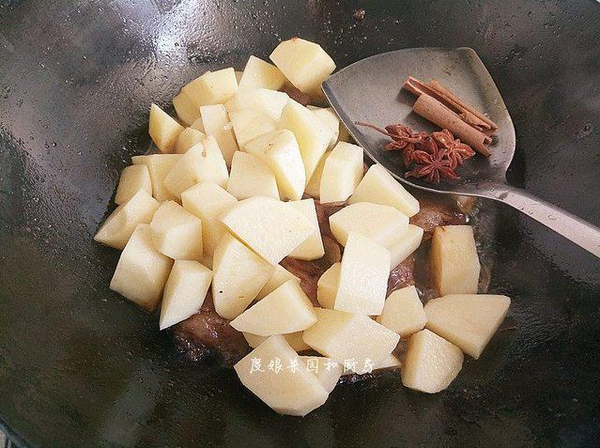 Beef Stew with Potatoes recipe