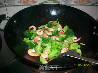 Stir-fried Shrimp with Broccoli recipe