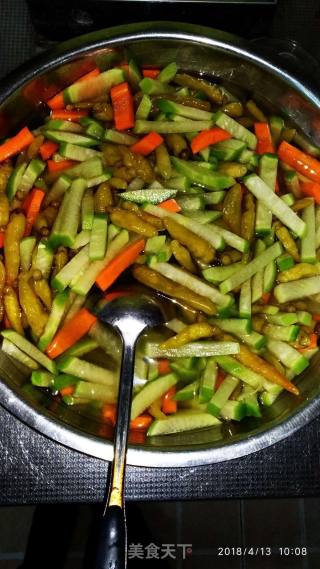 Millet Pepper and Radish Strips recipe