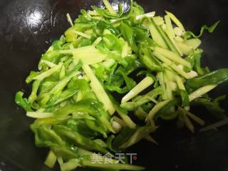 Stir-fried Pork with Green Pepper recipe