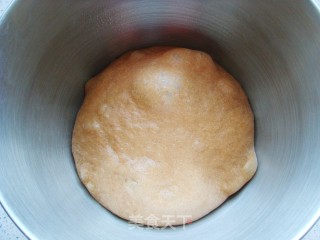Cocoa Whole Wheat Ou Bun recipe