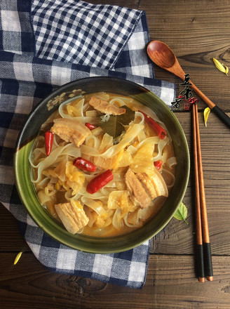 Sauerkraut Stewed Pork Vermicelli recipe