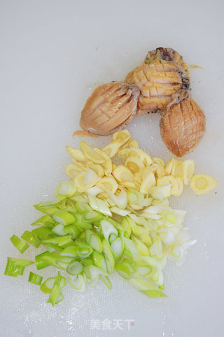 [big Bowl of Seafood Noodles]-a Big Bowl of Seafood Noodles that You Can Suck and Eat Hard recipe