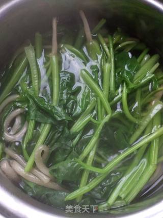 Stir-fried Vermicelli with Spinach (quick Vegetarian Vegetable) recipe