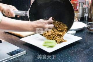 Shredded Pork in Beijing Sauce recipe