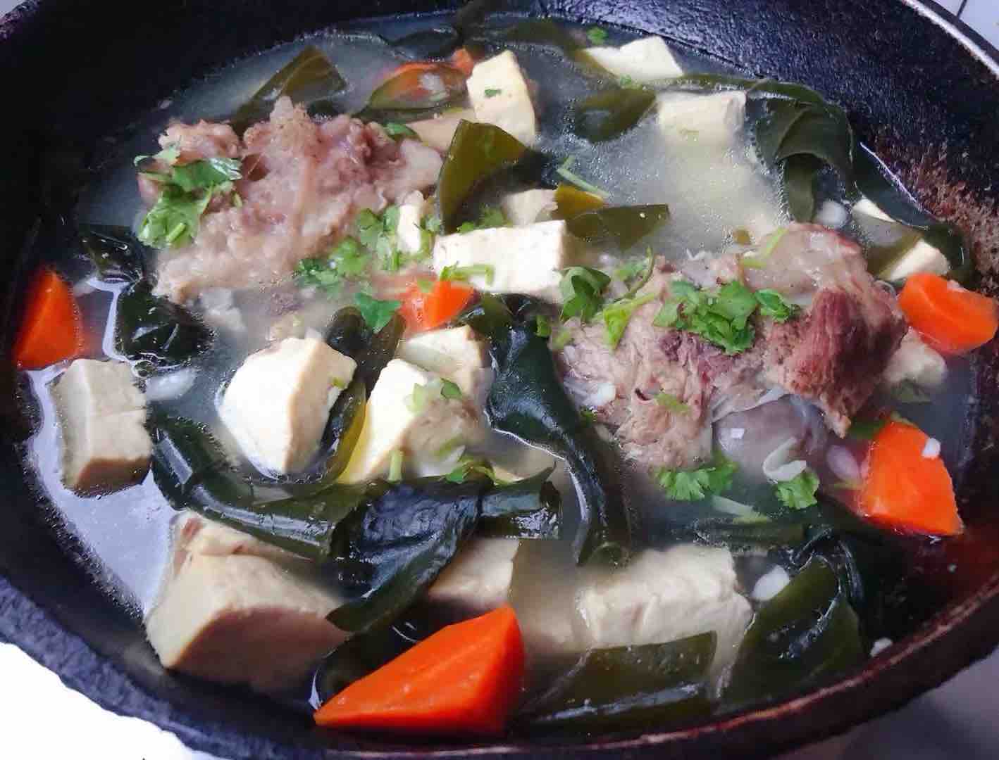 Seaweed Tofu Soup recipe