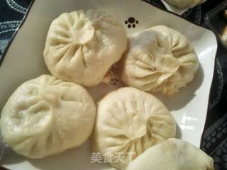 Cabbage and Asparagus Buns recipe