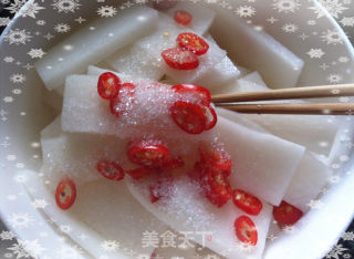 Homemade Hot and Sour Radish Slices recipe