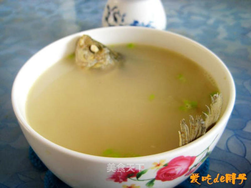 Fragrant Crucian Carp Soup recipe