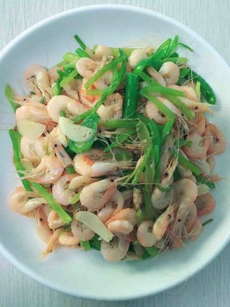Celery Stir-fried White Rice Shrimp recipe