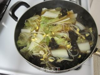 Soybean Sprouts and Shrimp Soup recipe