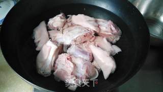 Stewed Pork Feet Soup recipe