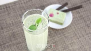 Kiwi Banana Smoothie recipe