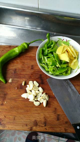 Pickled Cucumbers in Sauce. recipe