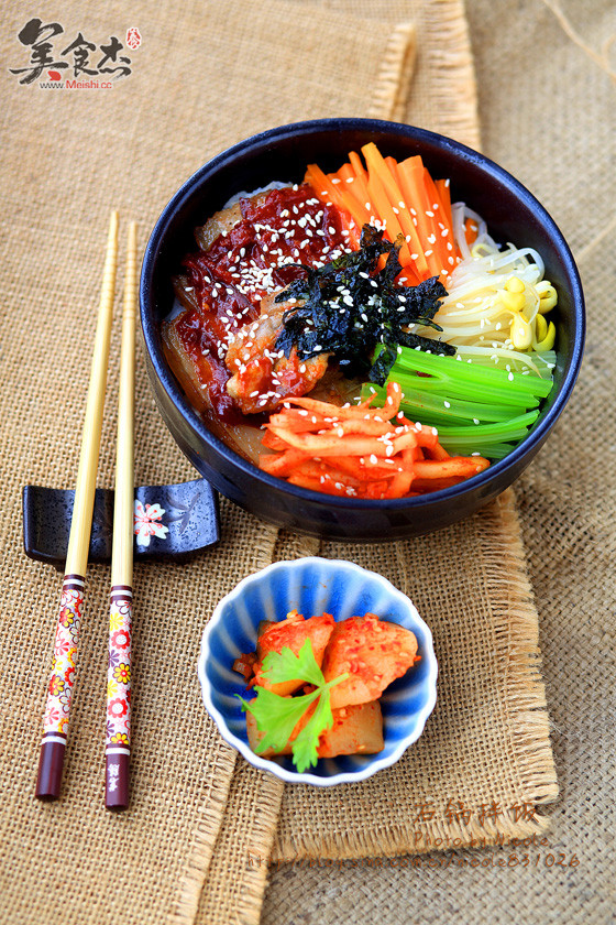 Bibimbap with Pork Belly recipe