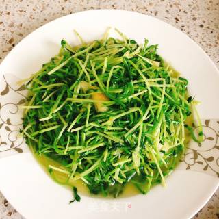 Garlic Sweet Pea Sprouts recipe