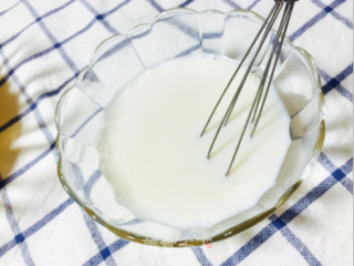 Summer Cool-mango Yogurt Cheese Mousse Cake recipe