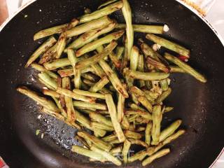 Stir-fried Carob recipe