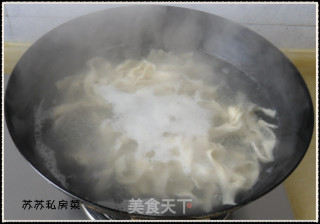 Northeastern Pork Fried Noodles recipe
