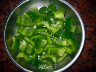 Fried Pleurotus Eryngii with Green Bell Pepper recipe