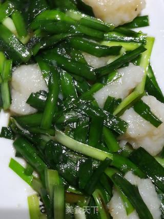 Stewed Fish Balls with Leek recipe