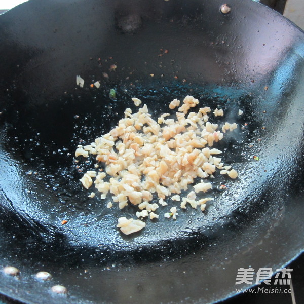 Peanuts, Minced Meat and Dried Radish recipe